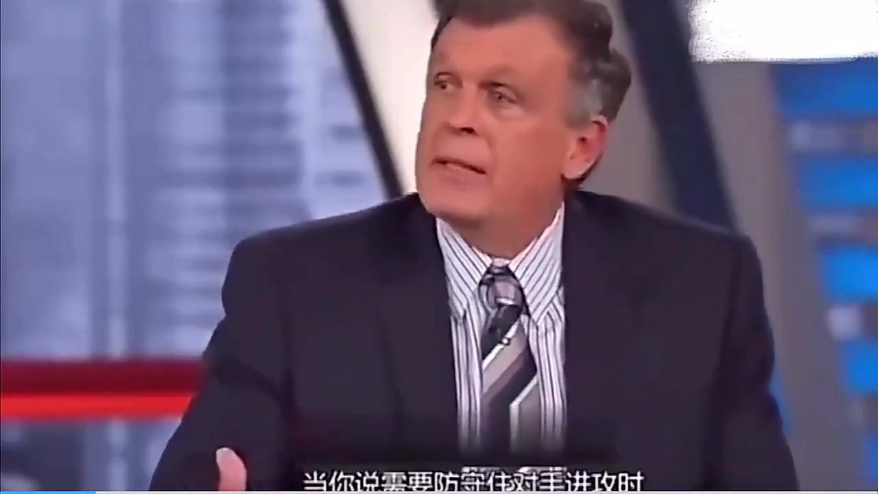 此前前火箭主教練麥克海爾對(duì)哈登的評(píng)價(jià)很優(yōu)秀但打不了硬仗